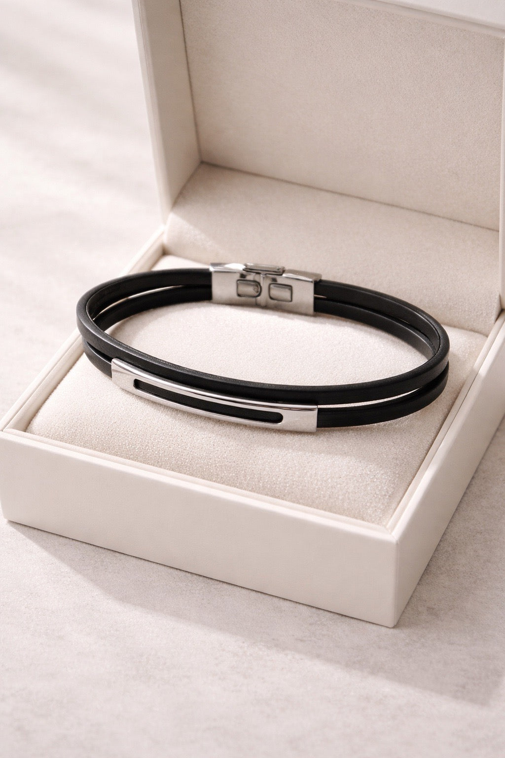 Pulseira Masculina de Couro